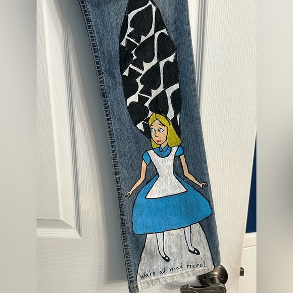 YMI Vintage hand painted Alice in wonderlands jeans - size 1 - Picture 4 of 12